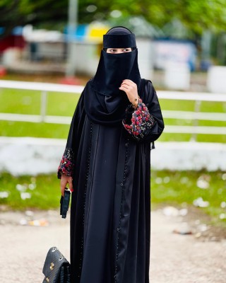 Noor koti Borqa 01